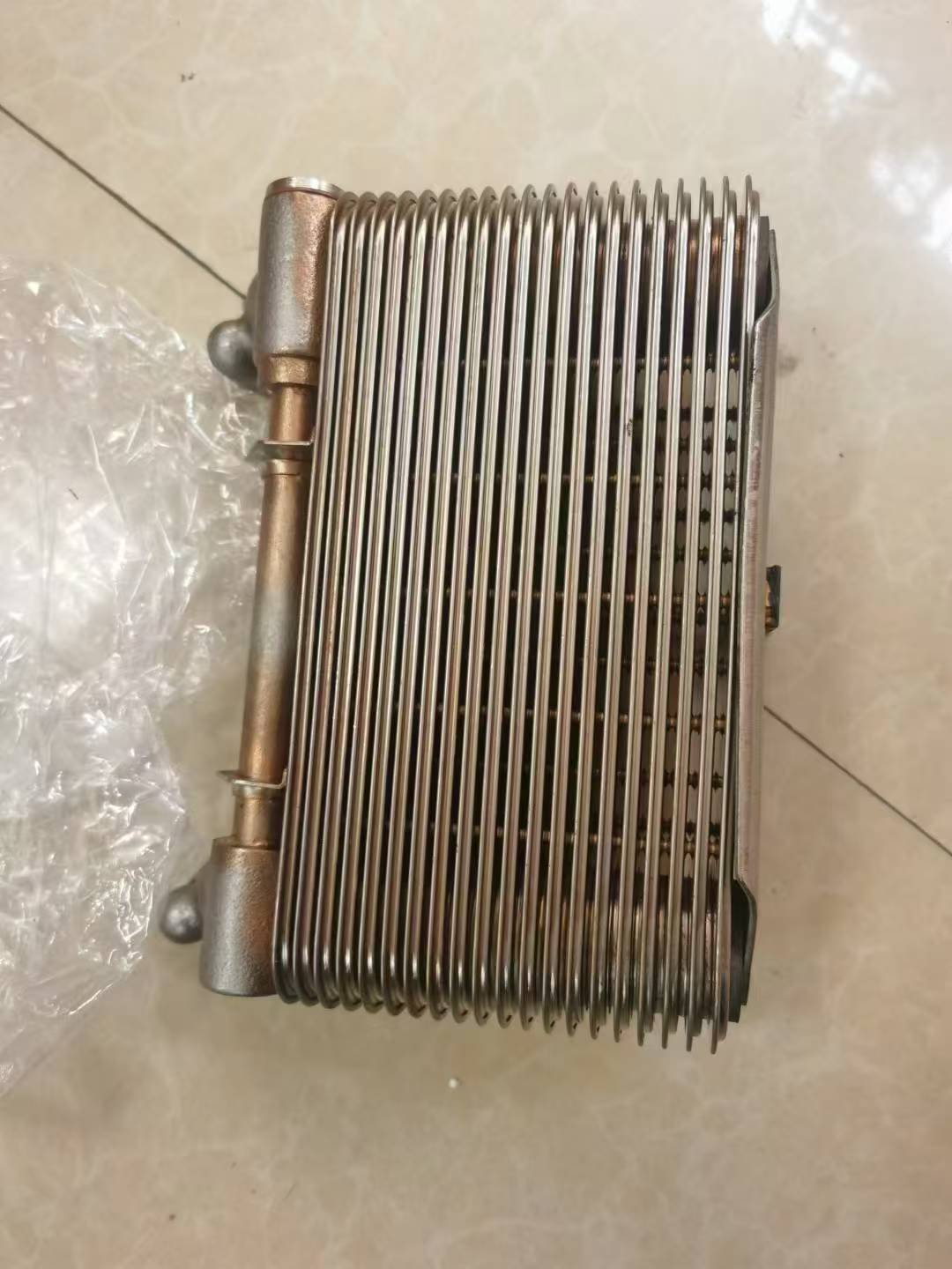Daewoo Part PU086TI DV15tis DV15ti DV15 65056057135 65.05605-7135 Oil Cooler Element Core